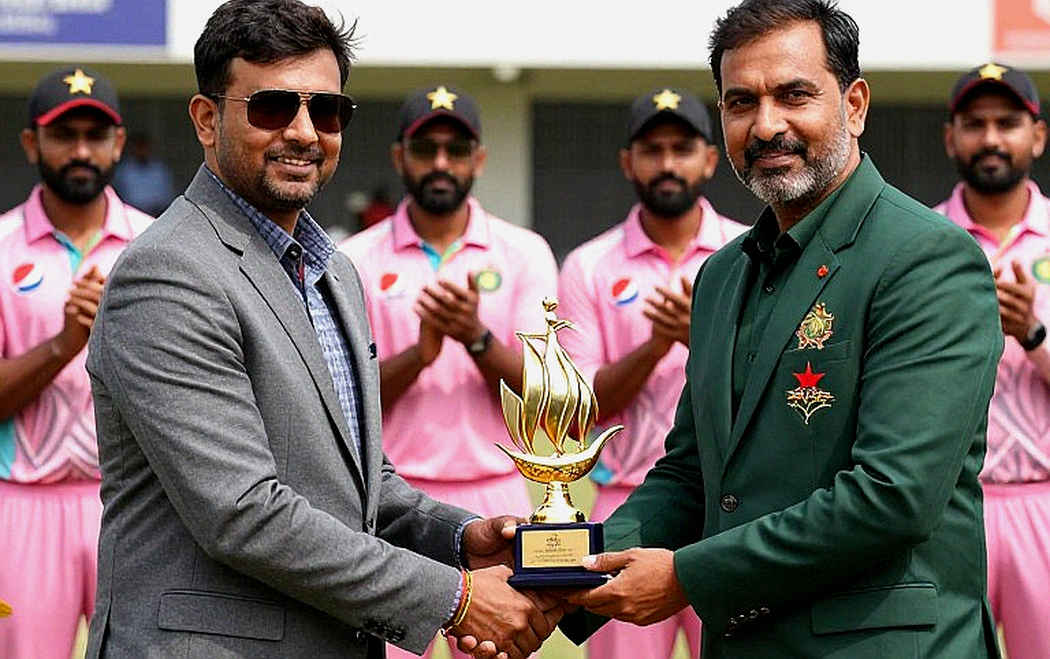 এশিয়ার ক্রিকেটের ঘড়ি: দুবাই থেকে টি-টোয়েন্টি বিশ্বকাপ — যে খতিয়ান কেউ মেলাচ্ছে না এশিয়ার ক্রিকেটের ঘড়ি: দুবাই থেকে টি-টোয়েন্টি বিশ্বকাপ — যে খতিয়ান কেউ মেলাচ্ছে না