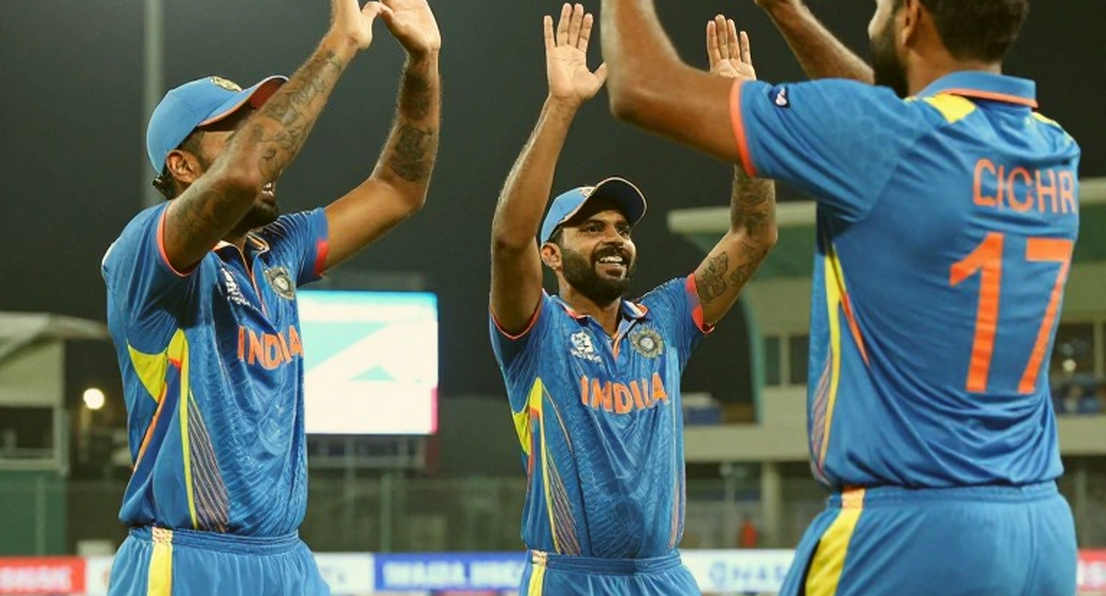 102 off 43 in Lucknow: What Shreyas Iyer's Chase Record Numbers Say — and What They Don't 102 off 43 in Lucknow: What Shreyas Iyer's Chase Record Numbers Say — and What They Don't