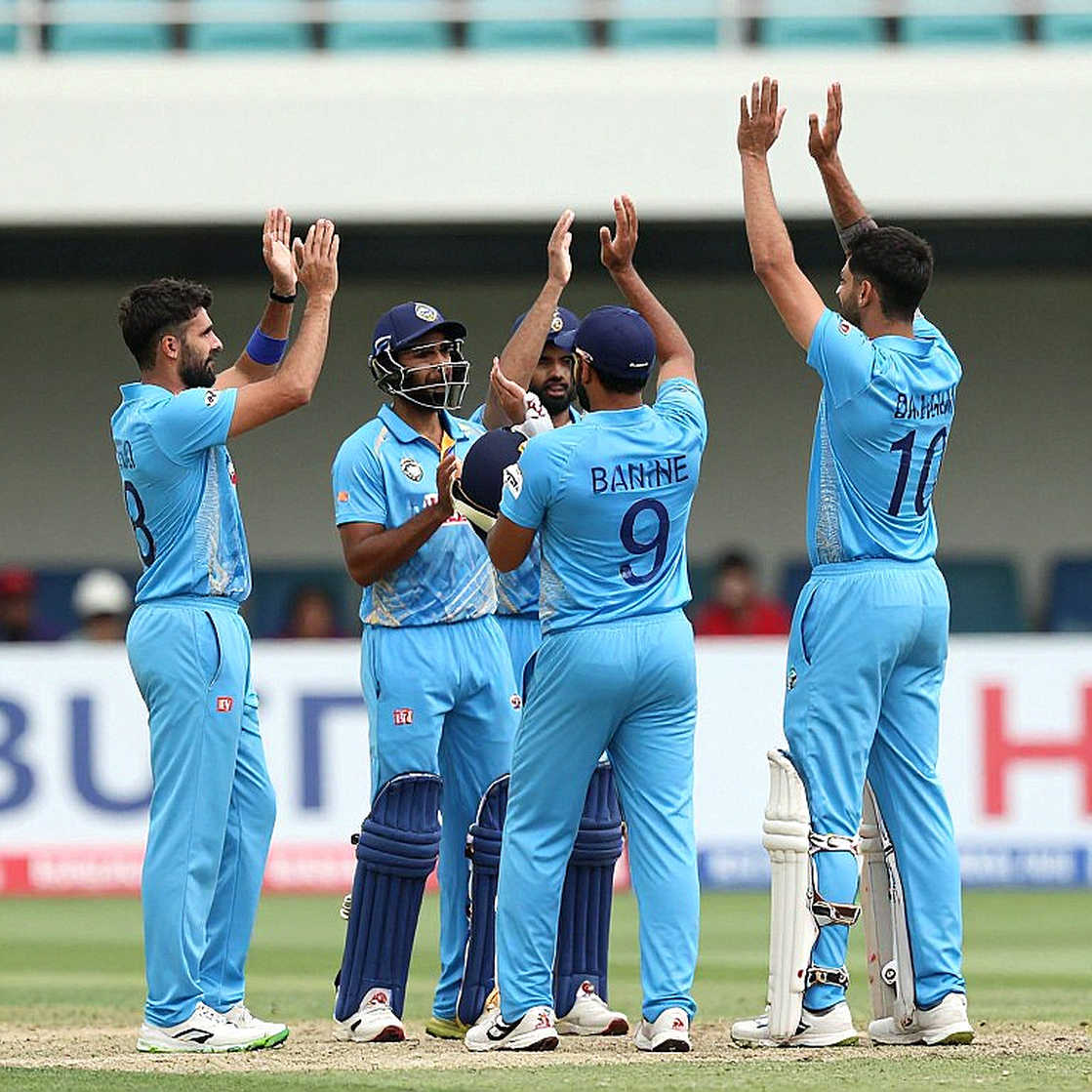 বোল্যান্ডকে বাইরে রাখার সিদ্ধান্ত নয়, লিয়নকে সরানোর নীরব সিদ্ধান্ত — গকেবেরহার দ্বিতীয় টেস্টে অস্ট্রেলিয়ার আসল বাজি