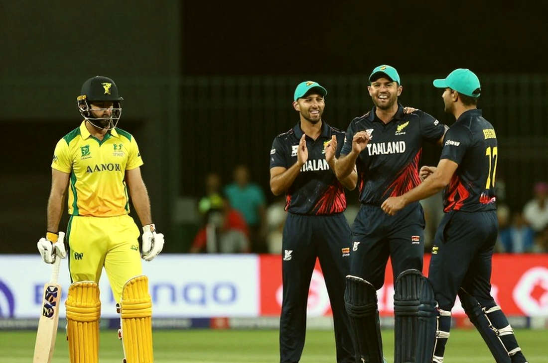 খালি ফাইলের পাঠ: ক্রিকেট বিশ্লেষণে অনুমানের ফাঁদ ও প্রমাণের শৃঙ্খলা