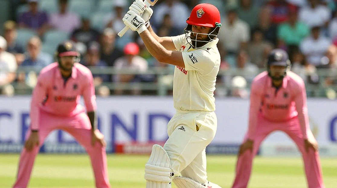 আইপিএলের নিলাম টেবিলের নিচে যে দস্তখতগুলো কেউ পড়ে না
